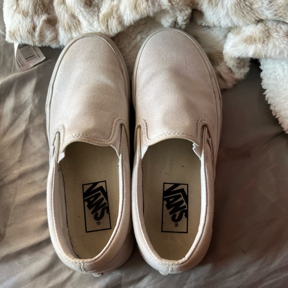 white low vans - Picture 1 of 3